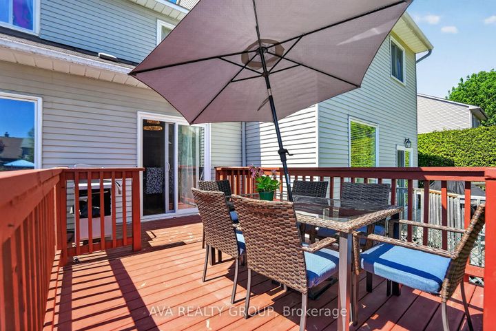 Photo 23 at 27 Danaher Drive, Nepean (Heritage Park), Ottawa