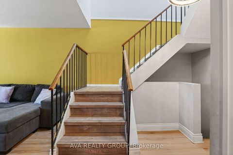Photo 13 at 27 Danaher Drive, Nepean (Heritage Park), Ottawa