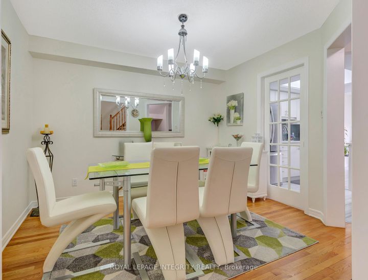 Photo 10 at 7 Westpointe Crescent, Nepean (Centrepointe), Ottawa