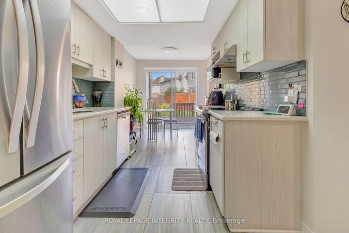 Photo 14 at 7 Westpointe Crescent, Nepean (Centrepointe), Ottawa