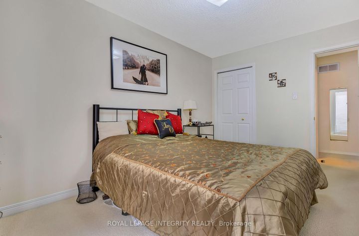 Photo 23 at 7 Westpointe Crescent, Nepean (Centrepointe), Ottawa