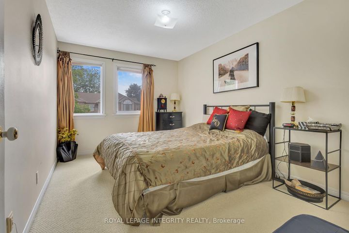 Photo 24 at 7 Westpointe Crescent, Nepean (Centrepointe), Ottawa