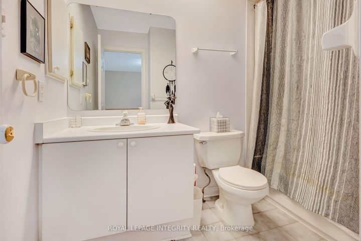 Photo 28 at 7 Westpointe Crescent, Nepean (Centrepointe), Ottawa