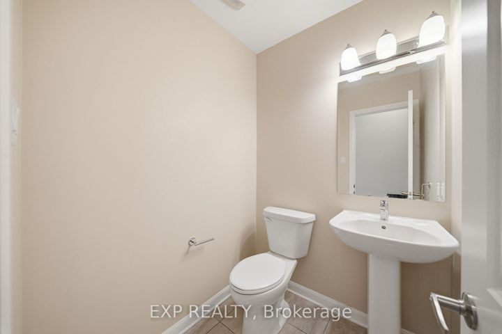 Photo 12 at 222 Geyser Place, Nepean (Hearts Desire), Ottawa