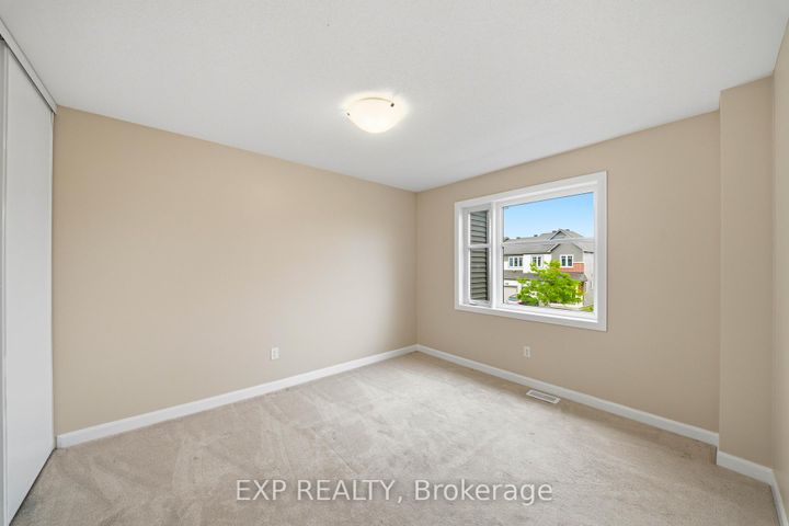 Photo 19 at 222 Geyser Place, Nepean (Hearts Desire), Ottawa