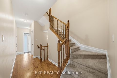 Photo 11 at 222 Geyser Place, Nepean (Hearts Desire), Ottawa