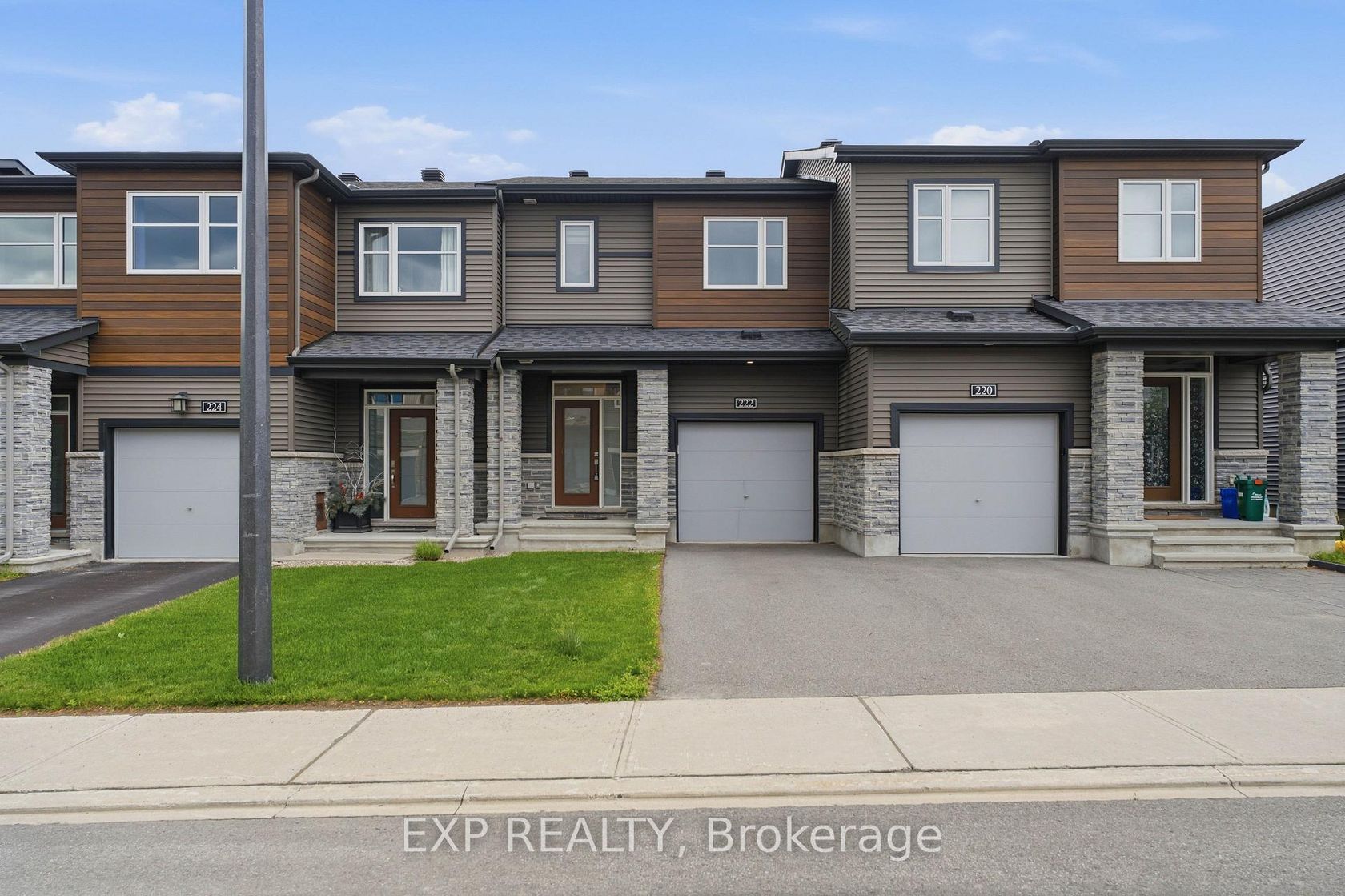 222 Geyser Place, Nepean (Hearts Desire), Ottawa 