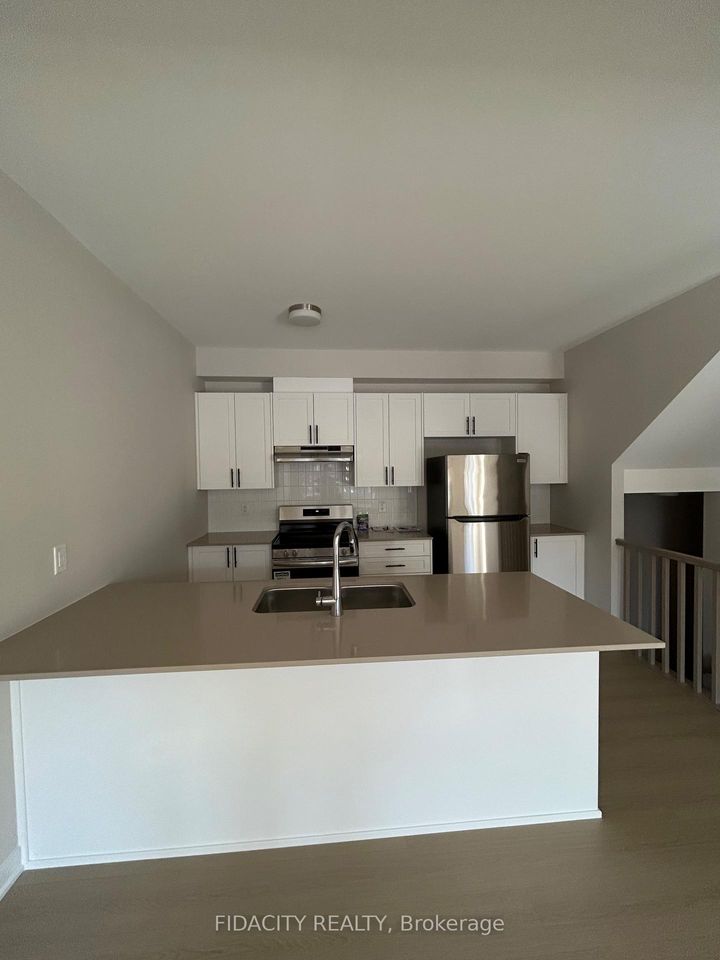 Photo 12 at 205 Beebalm Crescent, Nepean (Half Moon Bay), Ottawa