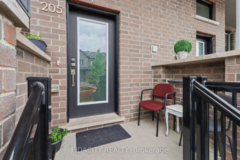 Photo 2 at 205 Beebalm Crescent, Nepean (Half Moon Bay), Ottawa