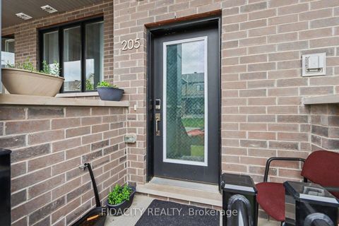 Photo 5 at 205 Beebalm Crescent, Nepean (Half Moon Bay), Ottawa