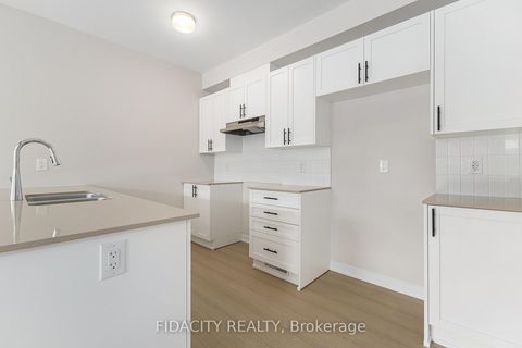 Photo 10 at 205 Beebalm Crescent, Nepean (Half Moon Bay), Ottawa