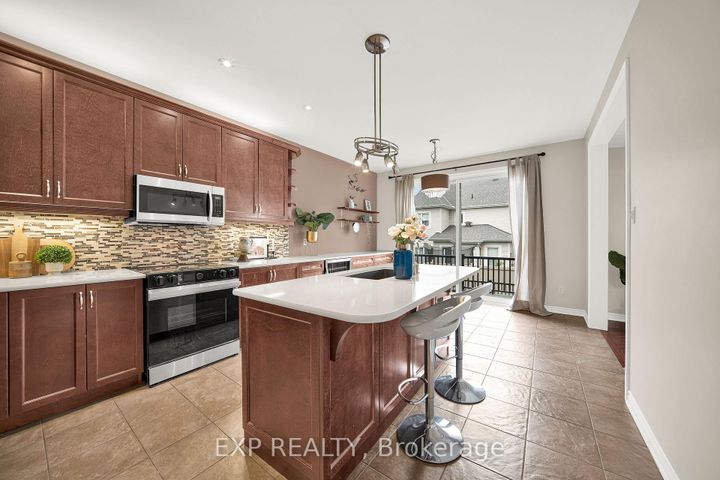 Photo 8 at 359 River Landing Avenue, Nepean (Half Moon Bay), Ottawa