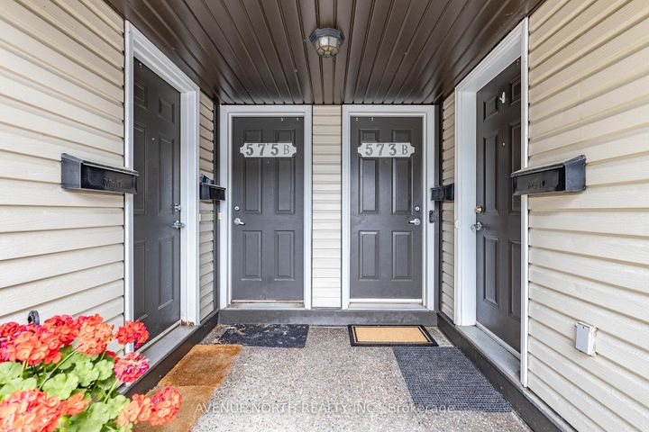 Photo 1 at 573B Chapman Mills Drive, Nepean (Strandherd), Ottawa