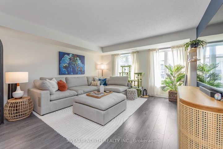 Photo 3 at 573B Chapman Mills Drive, Nepean (Strandherd), Ottawa