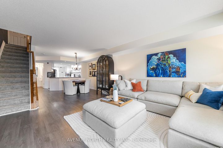 Photo 8 at 573B Chapman Mills Drive, Nepean (Strandherd), Ottawa
