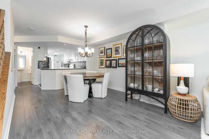 Photo 10 at 573B Chapman Mills Drive, Nepean (Strandherd), Ottawa