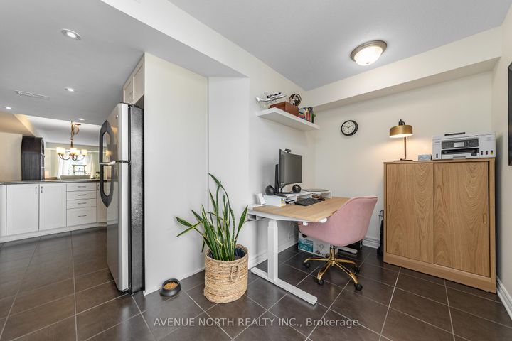 Photo 21 at 573B Chapman Mills Drive, Nepean (Strandherd), Ottawa
