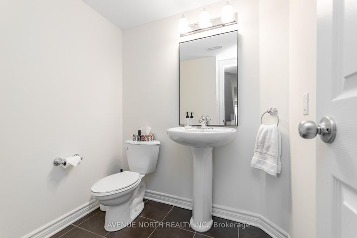 Photo 27 at 573B Chapman Mills Drive, Nepean (Strandherd), Ottawa