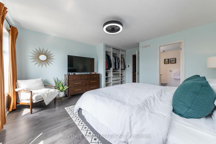 Photo 37 at 573B Chapman Mills Drive, Nepean (Strandherd), Ottawa