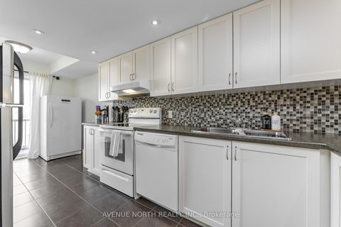 Photo 16 at 573B Chapman Mills Drive, Nepean (Strandherd), Ottawa