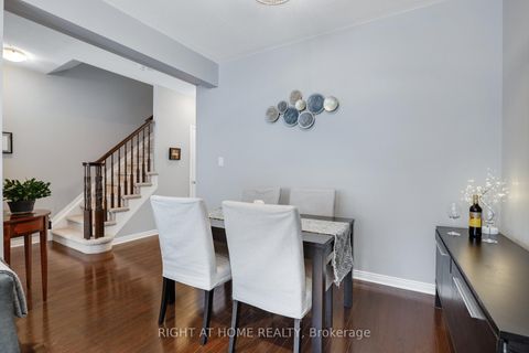 Photo 6 at 577 Ashbourne Crescent, Nepean (Stonebridge), Ottawa