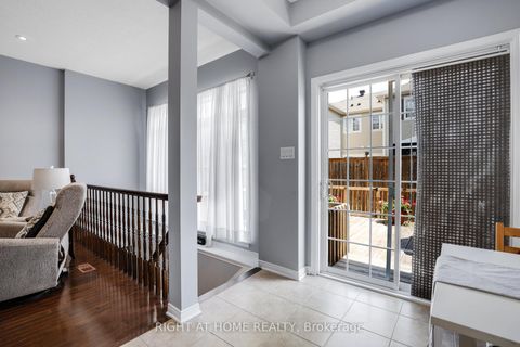 Photo 14 at 577 Ashbourne Crescent, Nepean (Stonebridge), Ottawa