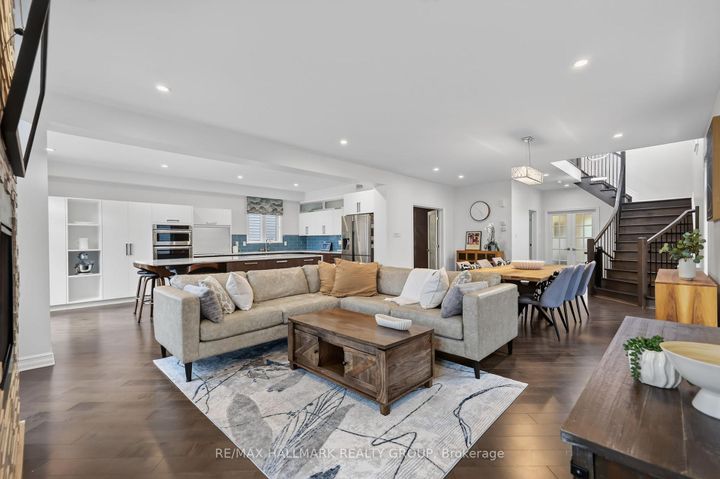 Photo 10 at 878 EXCURSION Way, Nepean (Half Moon Bay), Ottawa