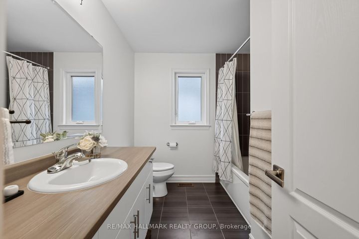 Photo 31 at 878 EXCURSION Way, Nepean (Half Moon Bay), Ottawa