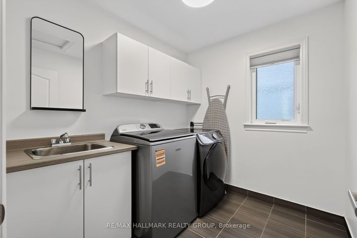 Photo 32 at 878 EXCURSION Way, Nepean (Half Moon Bay), Ottawa