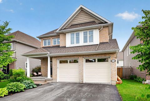 Photo 1 at 878 EXCURSION Way, Nepean (Half Moon Bay), Ottawa