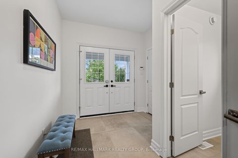 Photo 3 at 878 EXCURSION Way, Nepean (Half Moon Bay), Ottawa