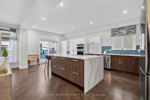 Photo 12 at 878 EXCURSION Way, Nepean (Half Moon Bay), Ottawa