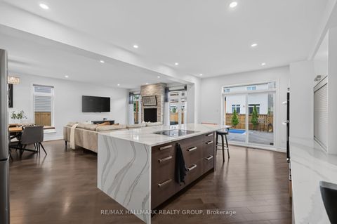 Photo 15 at 878 EXCURSION Way, Nepean (Half Moon Bay), Ottawa