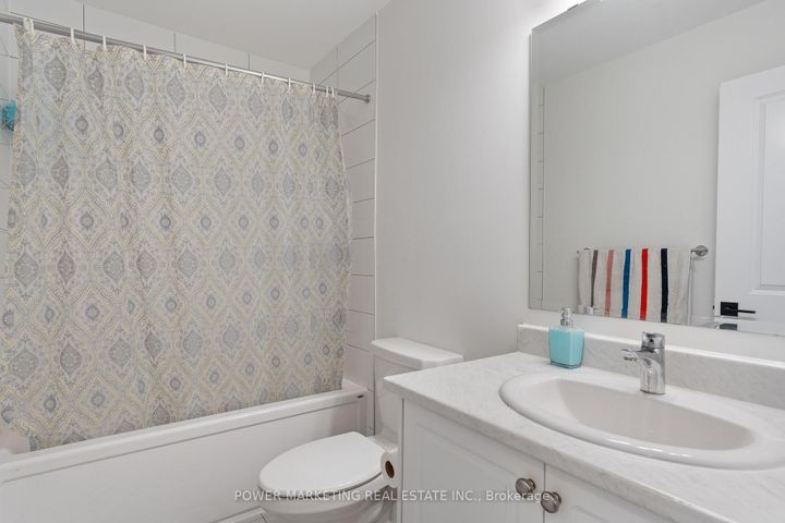 Photo 20 at 925 Athenry Court, Nepean (Half Moon Bay), Ottawa