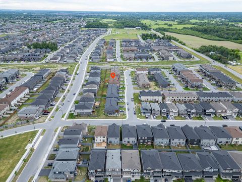 Photo 32 at 925 Athenry Court, Nepean (Half Moon Bay), Ottawa