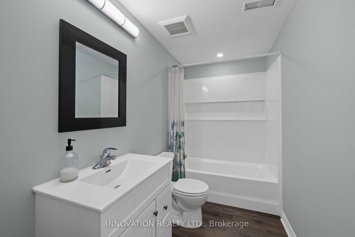 Photo 36 at 11 Bracewood Way, Nepean (Stonebridge), Ottawa
