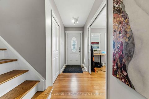 Photo 1 at 29 Pritchard Drive, Nepean (Manordale), Ottawa
