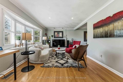 Photo 4 at 29 Pritchard Drive, Nepean (Manordale), Ottawa