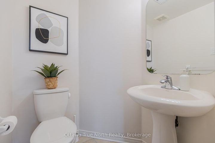 Photo 15 at 9 - 276 Keltie Private, Nepean (Longfields), Ottawa
