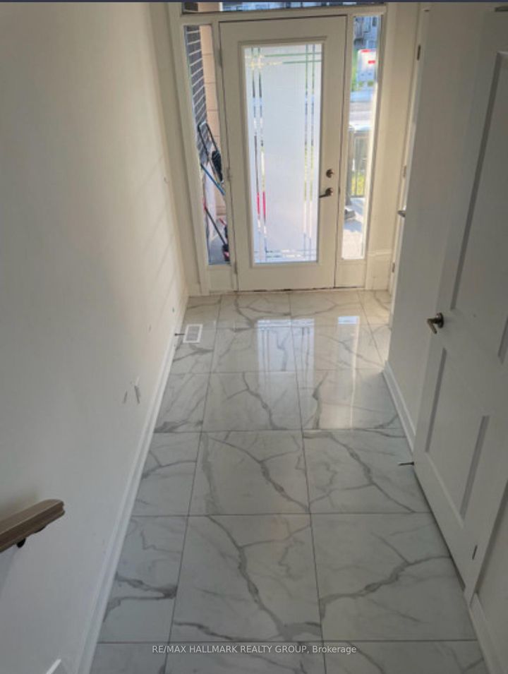 Photo 4 at 515 Corretto Place E, Nepean (Heritage Park), Ottawa