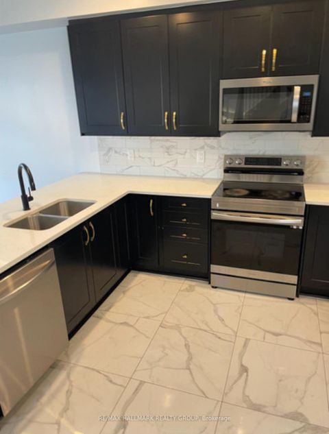 Photo 3 at 515 Corretto Place E, Nepean (Heritage Park), Ottawa