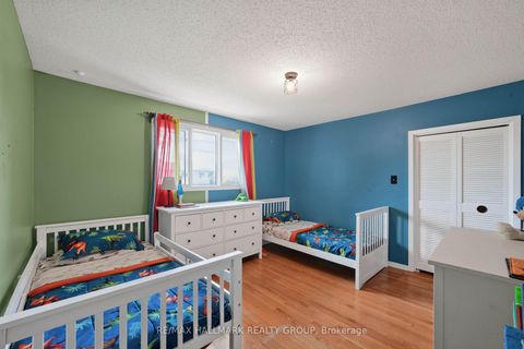 Photo 24 at 1038 Arnot Road, Nepean (Courtland Park), Ottawa