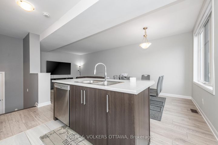 Photo 17 at 517 Galmoy Way, Nepean (Half Moon Bay), Ottawa