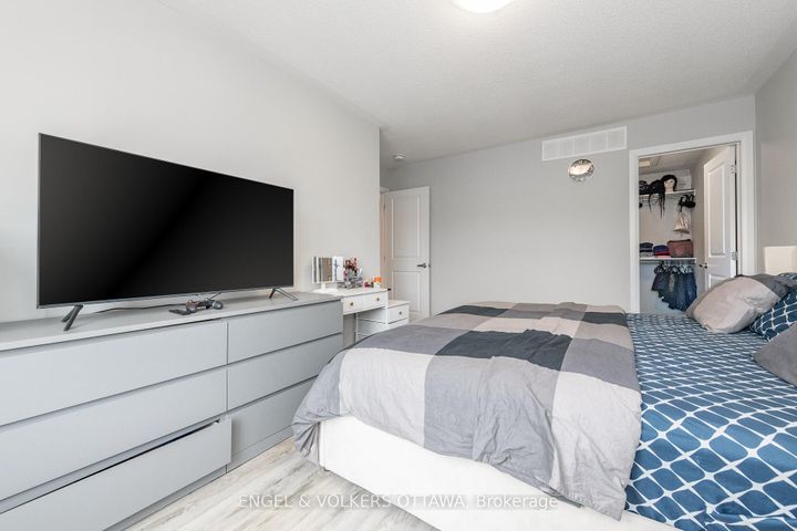 Photo 22 at 517 Galmoy Way, Nepean (Half Moon Bay), Ottawa