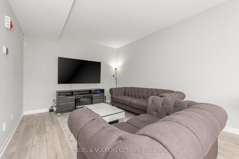 Photo 6 at 517 Galmoy Way, Nepean (Half Moon Bay), Ottawa