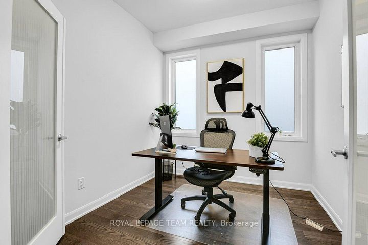 Photo 4 at 784 Cappamore Drive, Nepean (Half Moon Bay), Ottawa