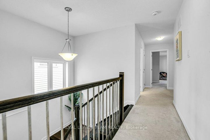 Photo 16 at 784 Cappamore Drive, Nepean (Half Moon Bay), Ottawa