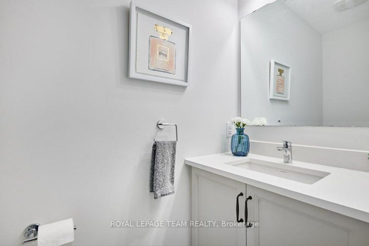 Photo 17 at 784 Cappamore Drive, Nepean (Half Moon Bay), Ottawa