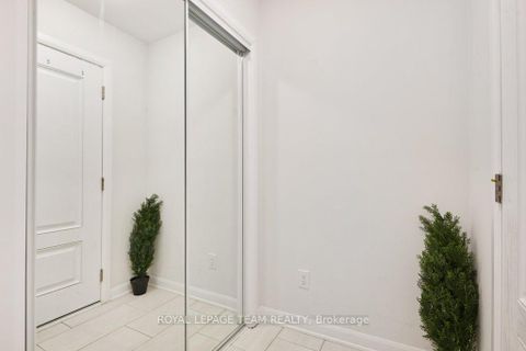 Photo 18 at 784 Cappamore Drive, Nepean (Half Moon Bay), Ottawa
