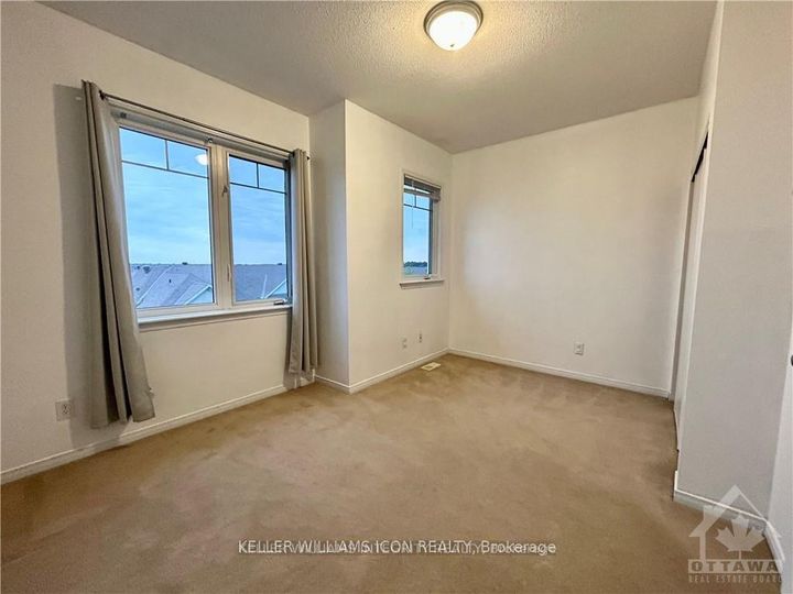 Photo 5 at 146 Urbancrest Private, Nepean (Stonebridge), Ottawa